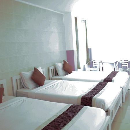 Ratchada 17 Place Bangkok Exterior photo