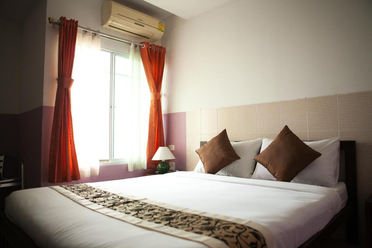 Ratchada 17 Place Bangkok Room photo